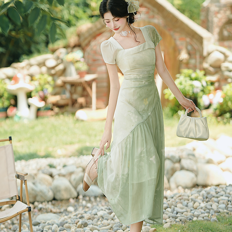 French Gradient Green Chiffon Dress - Image 3
