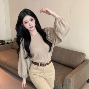 Korean Style Soft Solid Knit Top Women Round Neck Lantern Sleeve Slim Fit Versatile