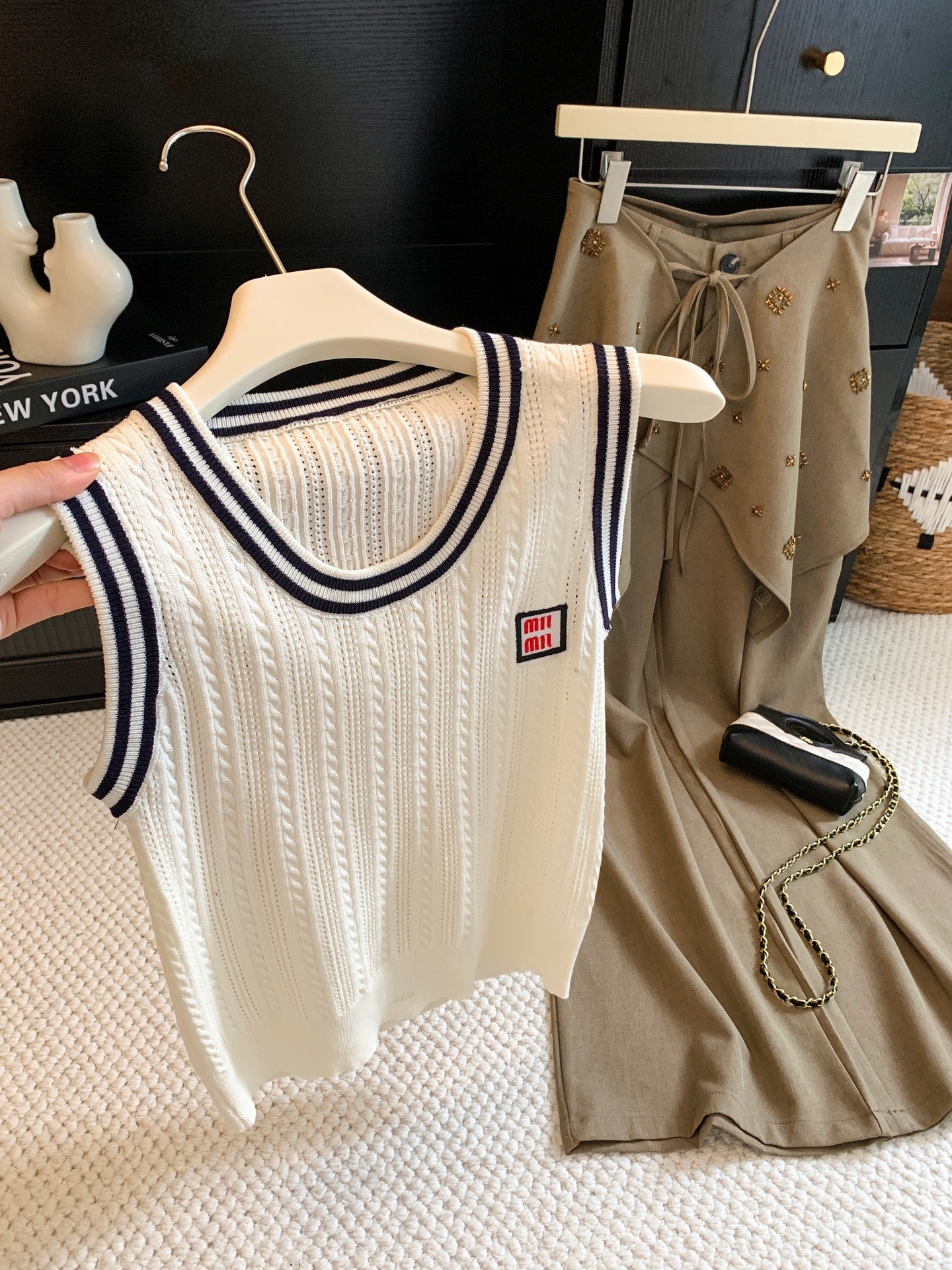 Preppy Letter Colorblock Collar Knit Cardigan Women's Autumn Cable Knit Sweater Vest Outerwear Top - Image 2